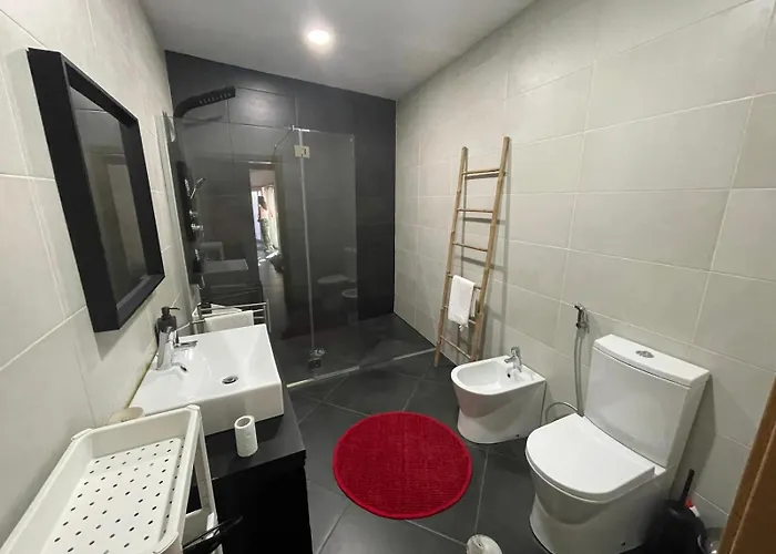 Lmb Local Casa de Férias *